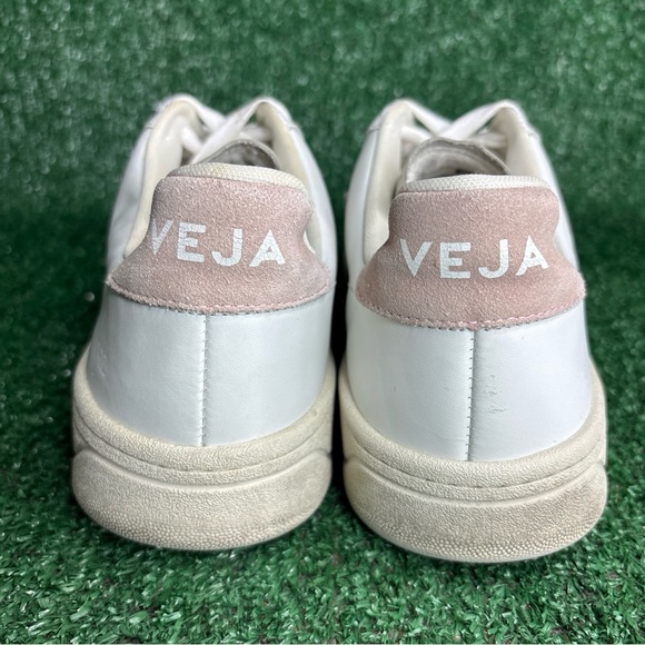 Veja V-12 Sneakers Women’s Size 10 White Pink Vegan Leather Lace Up Retro - Picture 4 of 12